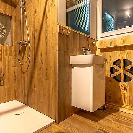 U Gasienicow Lägenhetshotell 3*